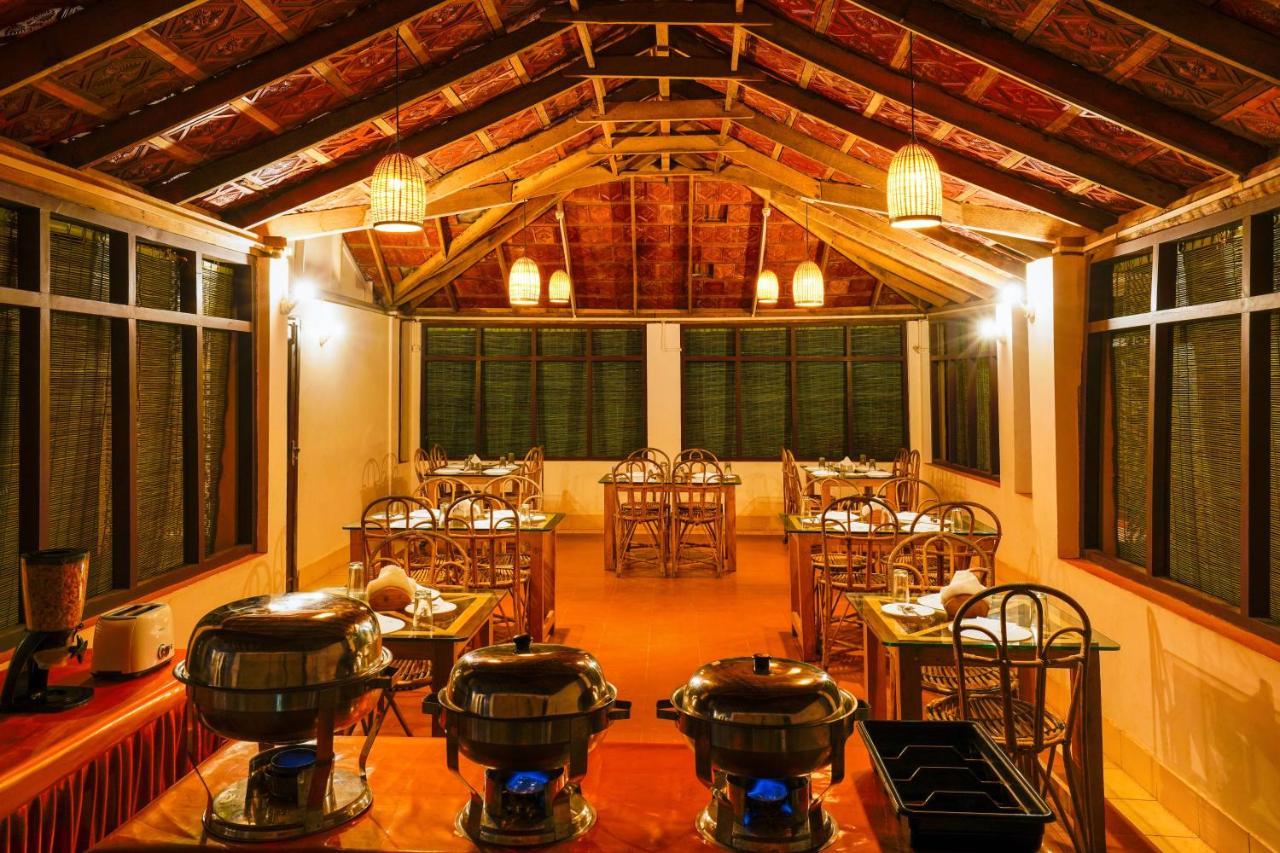 Agraharam Resorts Thirunelly Exteriör bild