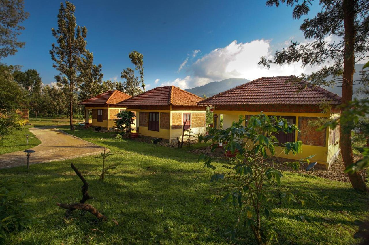 Agraharam Resorts Thirunelly Exteriör bild